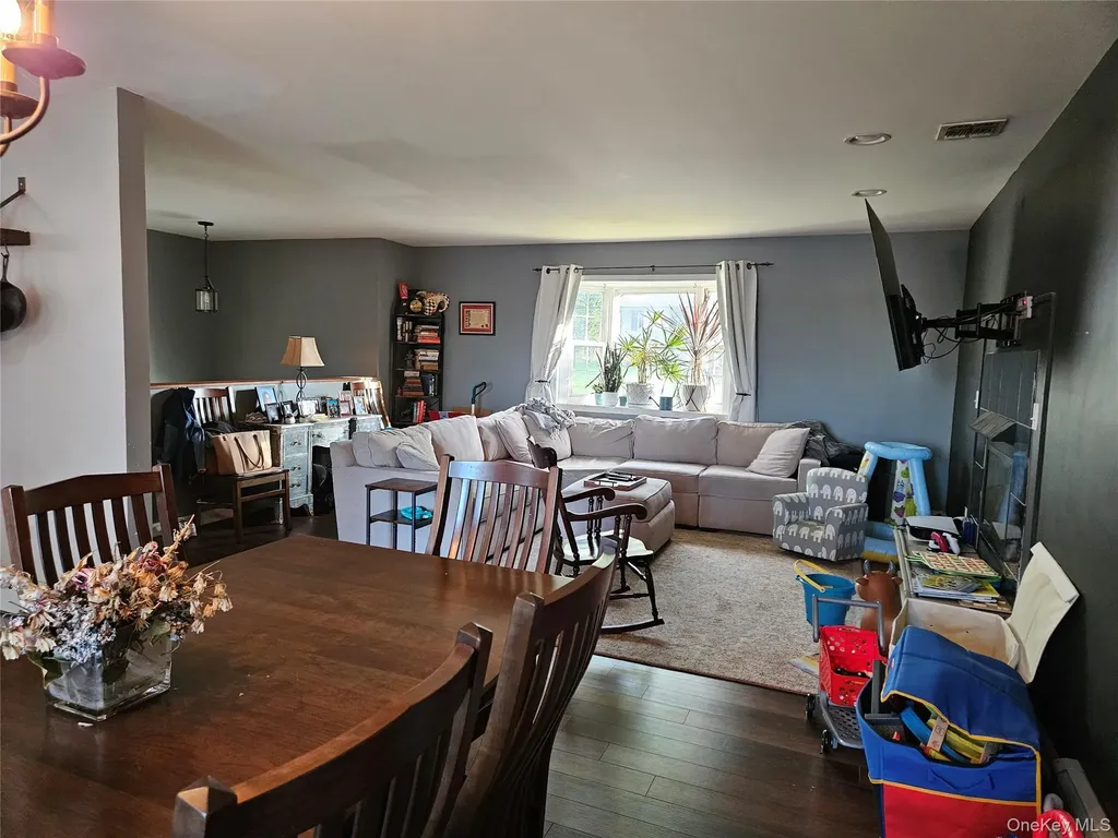 35 Maple Avenue Chester NY 10918