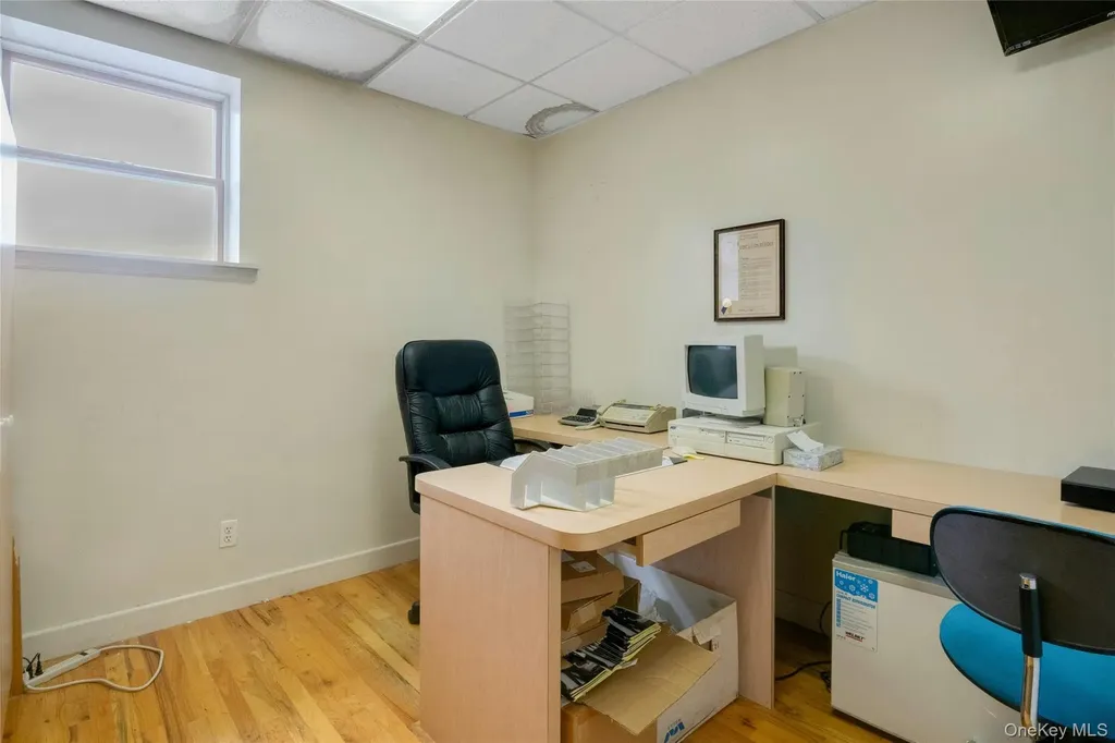 113 - 115 E Main Street Elmsford NY 10523