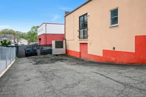 113 - 115 E Main Street Elmsford NY 10523