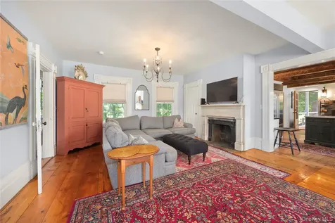 36 Market Lane Clinton Corners NY 12514