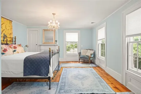 36 Market Lane Clinton Corners NY 12514