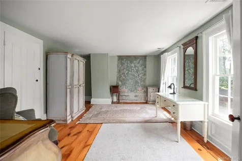 36 Market Lane Clinton Corners NY 12514