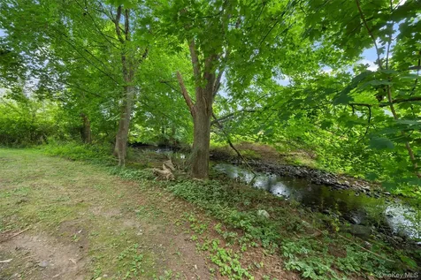 36 Market Lane Clinton Corners NY 12514
