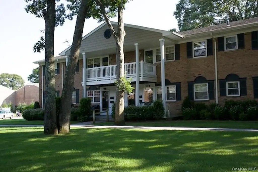 111 College Road Selden NY 11784