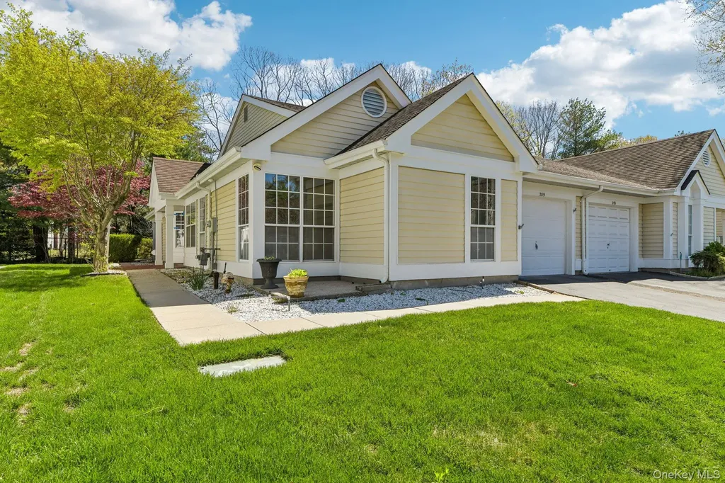 289 Glen Drive Ridge NY 11961