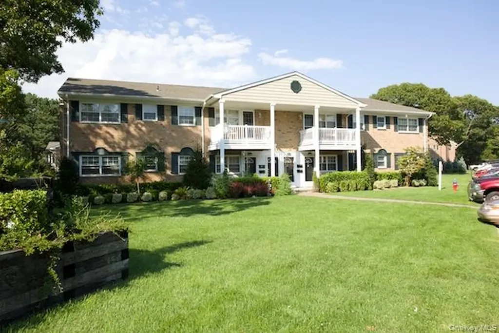 111 College Road Selden NY 11784