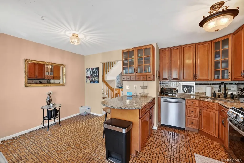 5 Mayer Drive Middletown NY 10940