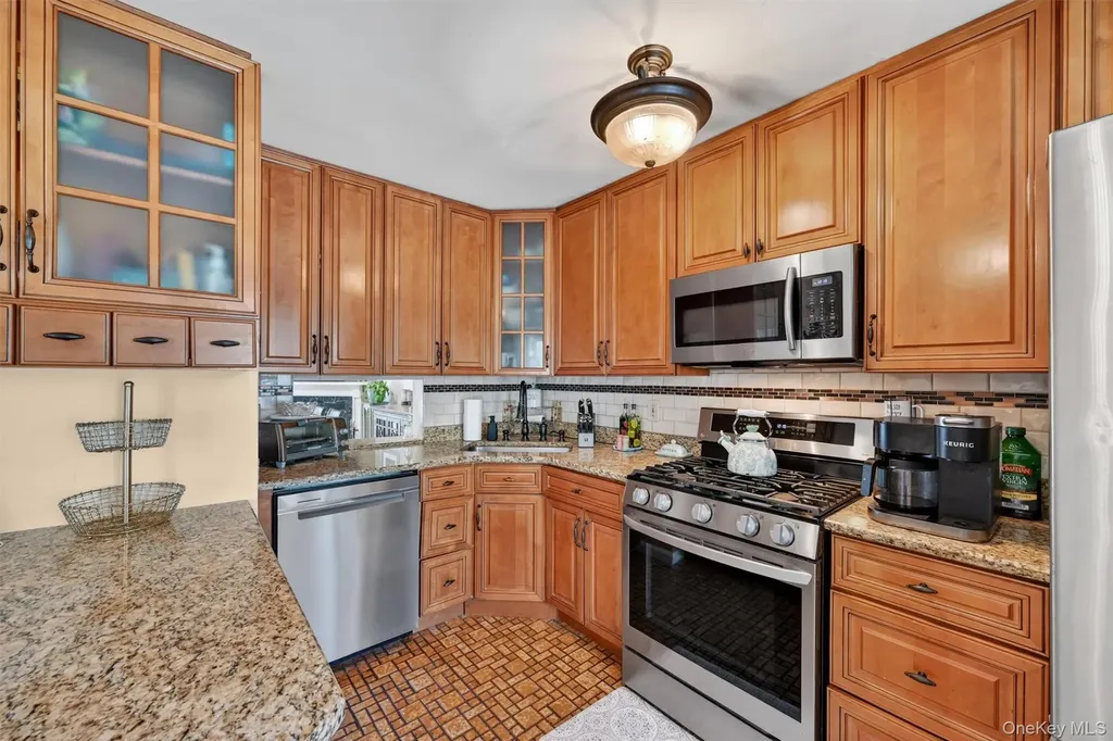 5 Mayer Drive Middletown NY 10940