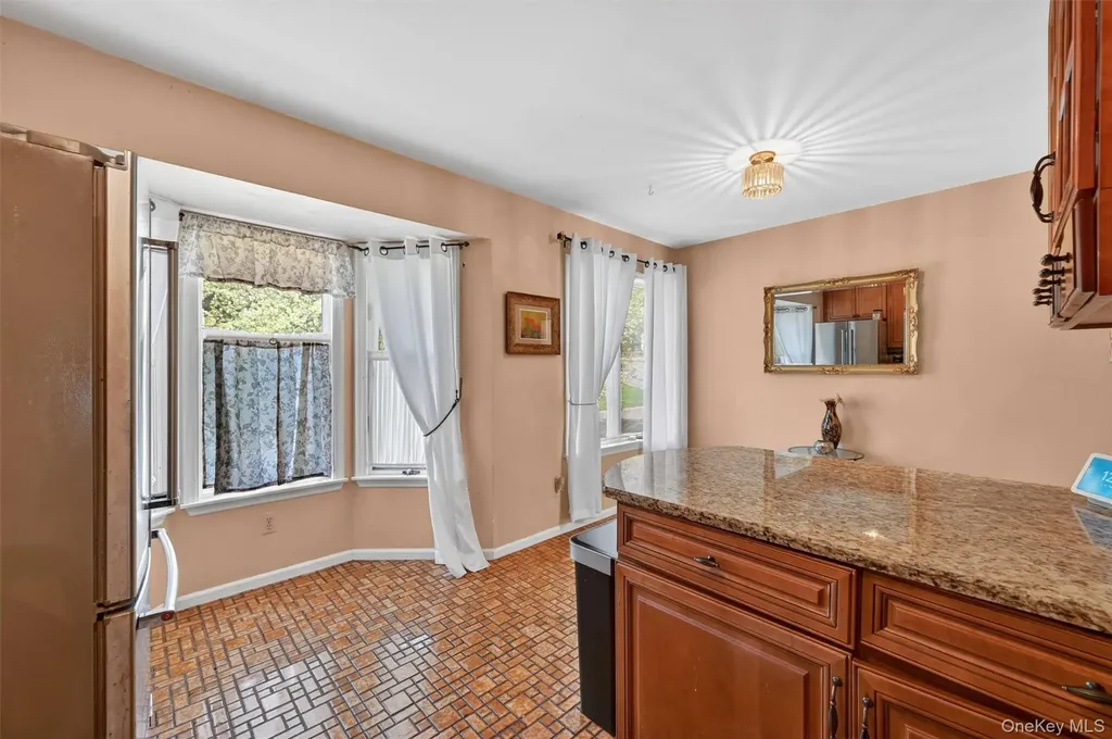 5 Mayer Drive Middletown NY 10940