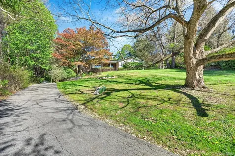 18 Patti Place Hopewell Junction NY 12533