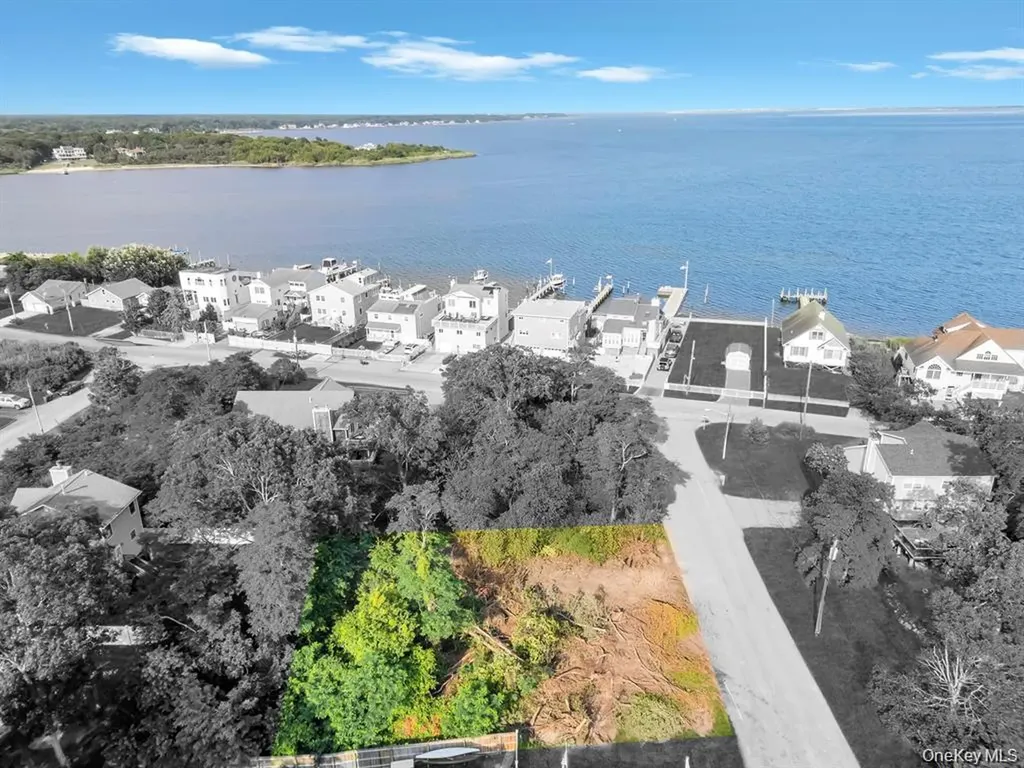7 Edgewater Drive Mastic Beach NY 11951