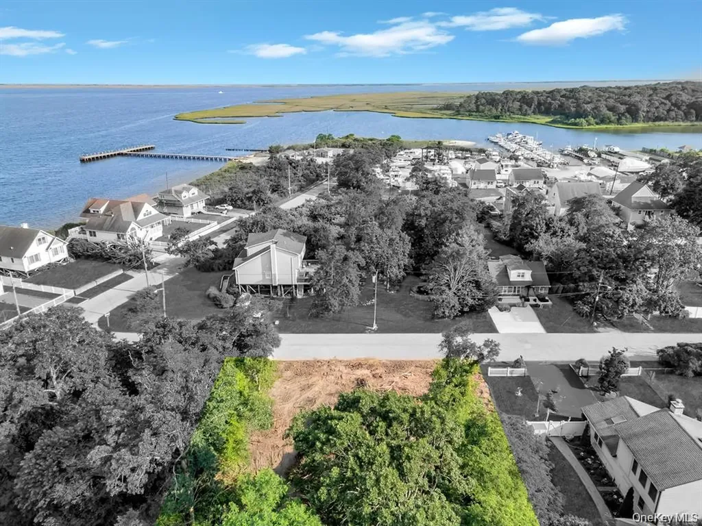 7 Edgewater Drive Mastic Beach NY 11951