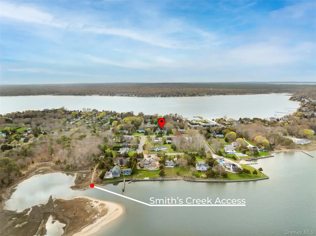 4 Hampton Harbor Lane Hampton Bays NY 11946