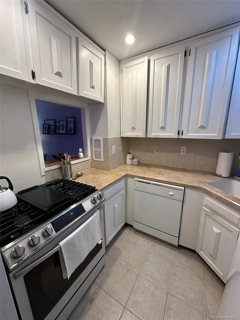 650 Shore Road Long Beach NY 11561