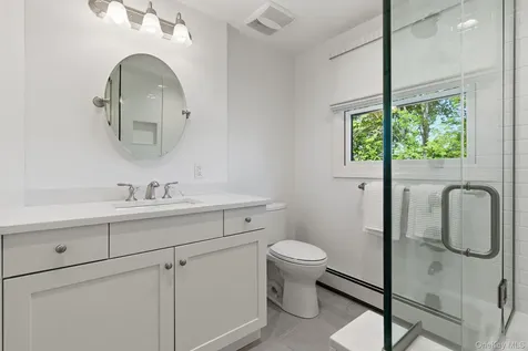 1 Seawanhaka Place Oyster Bay NY 11771