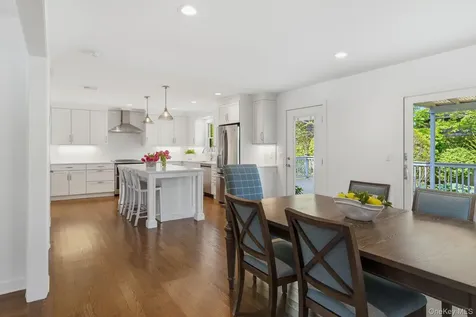 1 Seawanhaka Place Oyster Bay NY 11771
