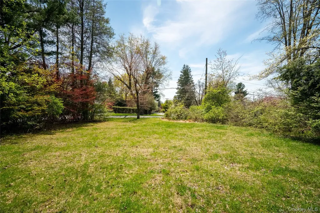104 Westlake Drive Valhalla NY 10595