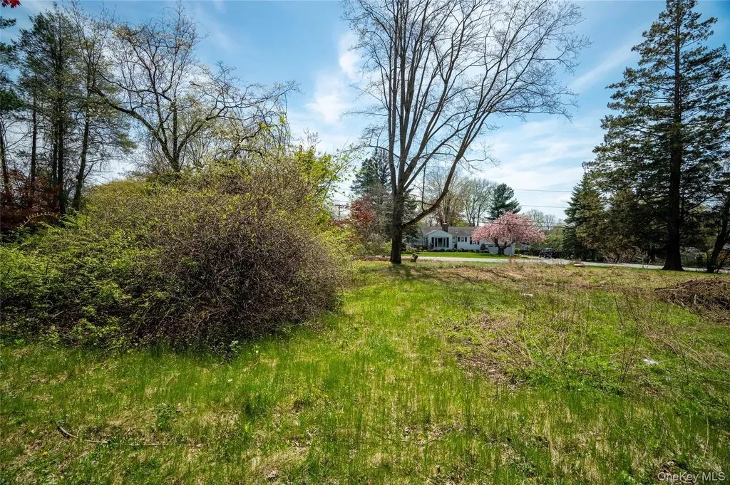 104 Westlake Drive Valhalla NY 10595