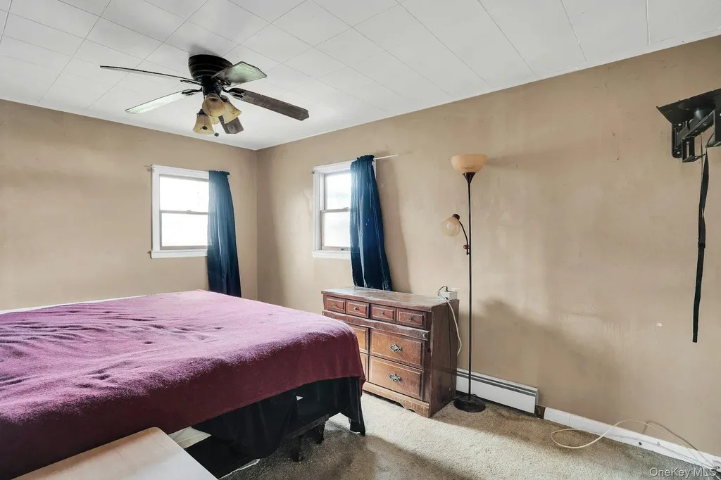 111 S 4th Street Lindenhurst NY 11757