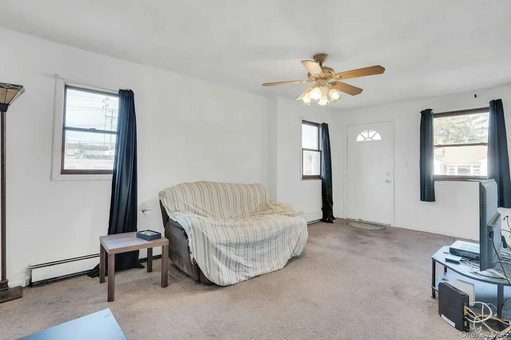 111 S 4th Street Lindenhurst NY 11757