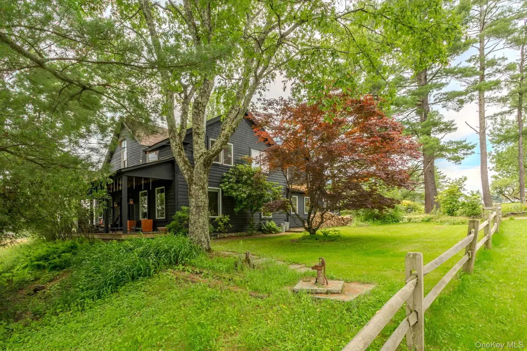 797 County Route 164 Callicoon NY 12723