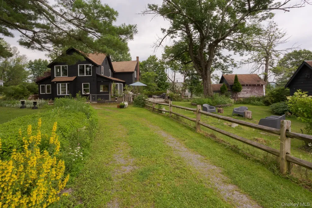 797 County Route 164 Callicoon NY 12723