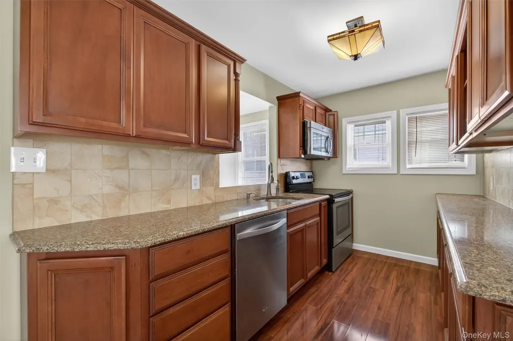 69 Forest Avenue Massapequa NY 11758