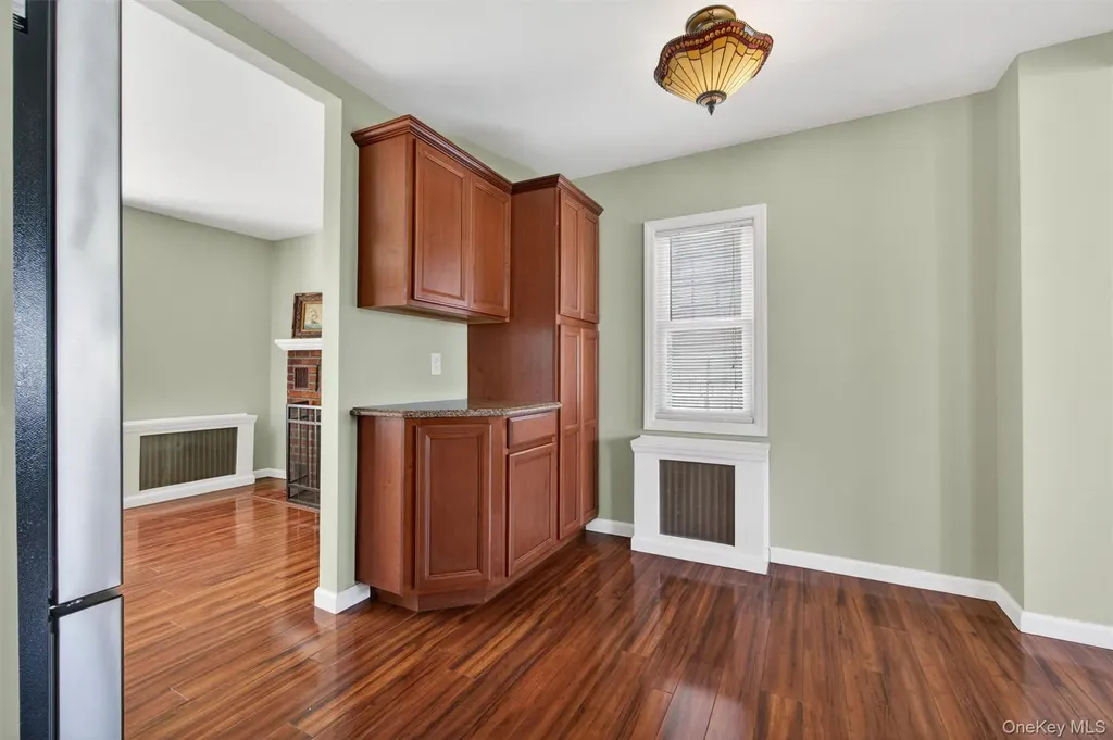 69 Forest Avenue Massapequa NY 11758
