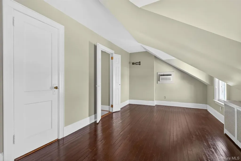 69 Forest Avenue Massapequa NY 11758