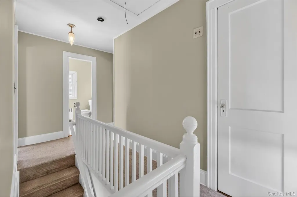 69 Forest Avenue Massapequa NY 11758
