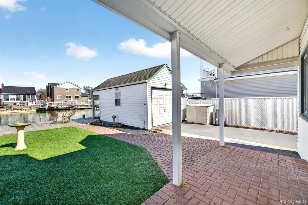 69 Forest Avenue Massapequa NY 11758