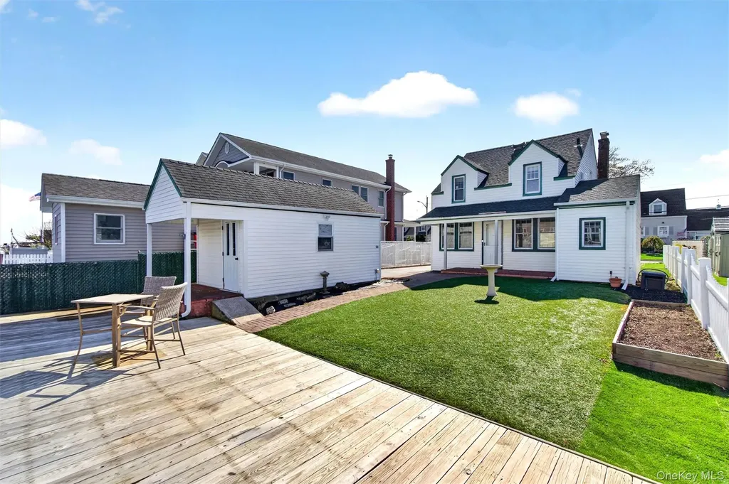 69 Forest Avenue Massapequa NY 11758