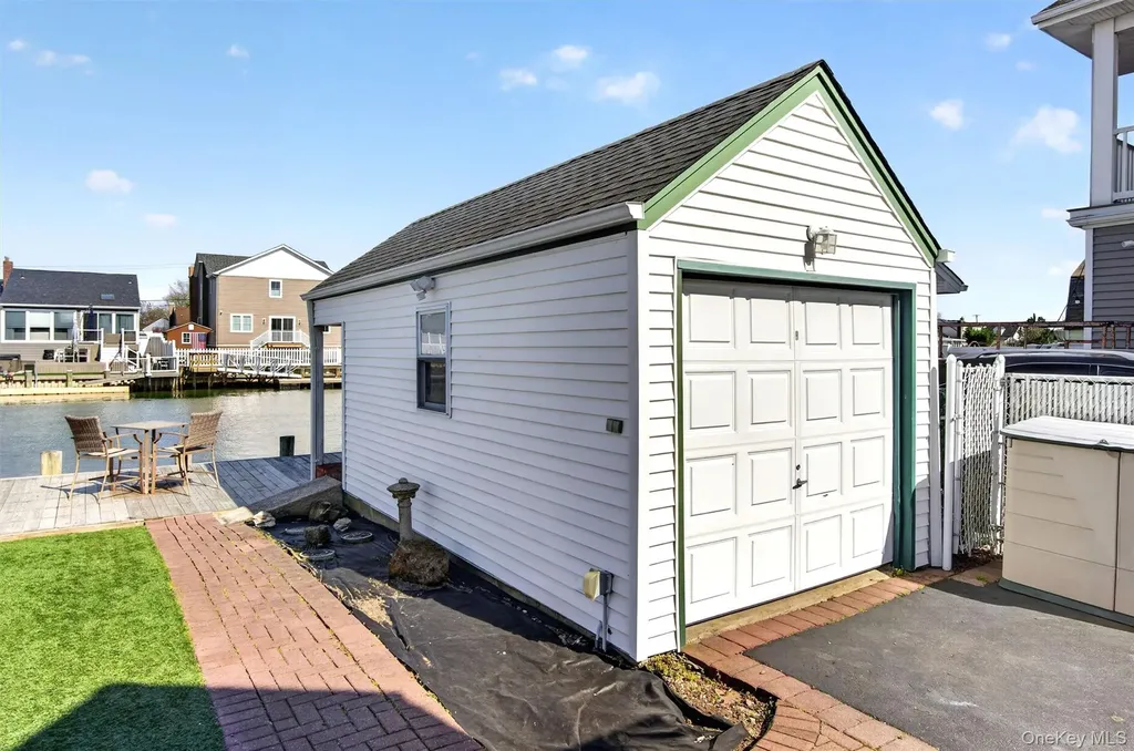 69 Forest Avenue Massapequa NY 11758