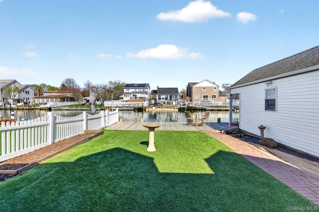 69 Forest Avenue Massapequa NY 11758