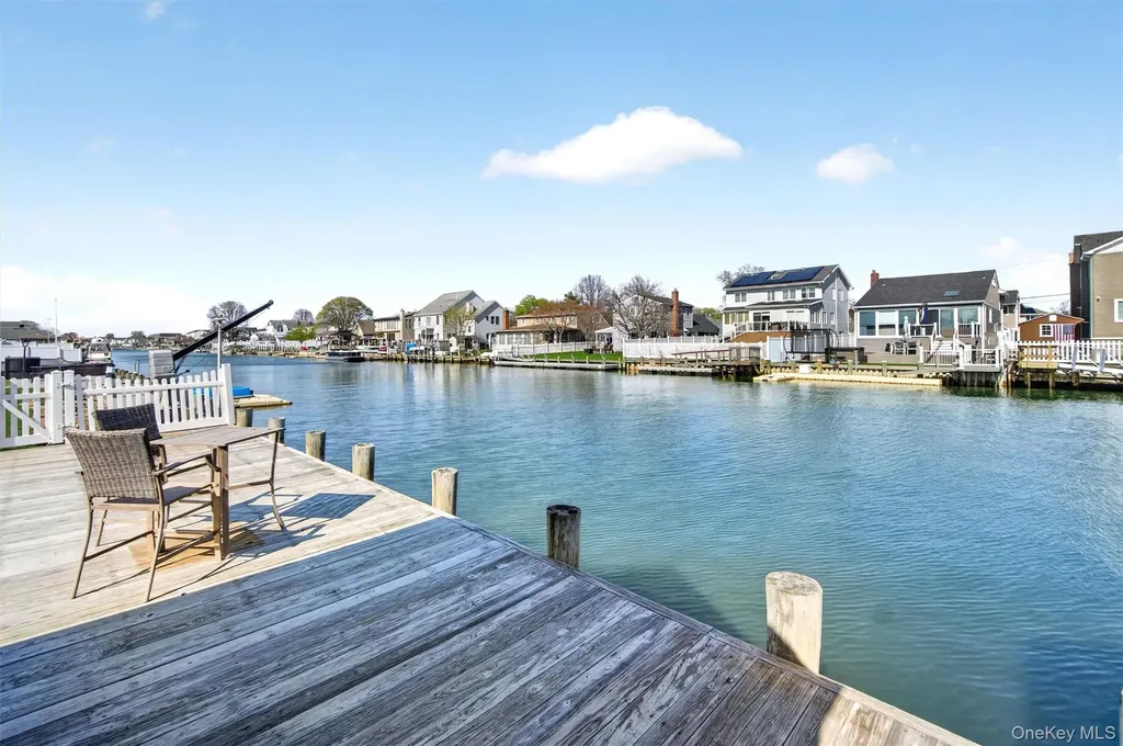 69 Forest Avenue Massapequa NY 11758