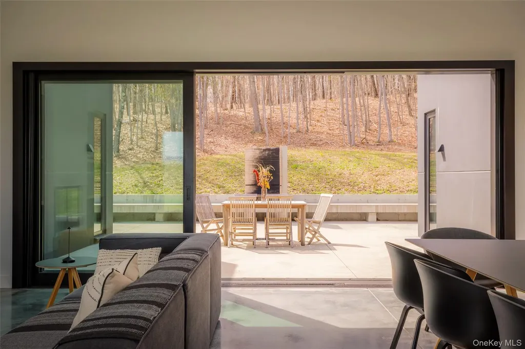 279 Tompkins Road Ancram NY 12502