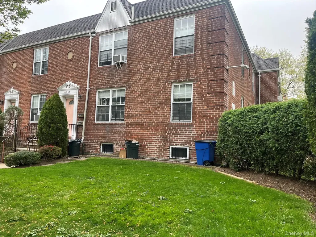 208-08 39 Avenue Bayside NY 11361