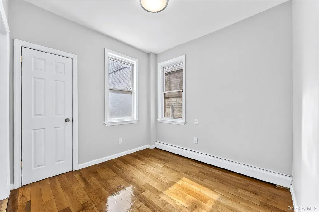 4306 Matilda Avenue Bronx NY 10466