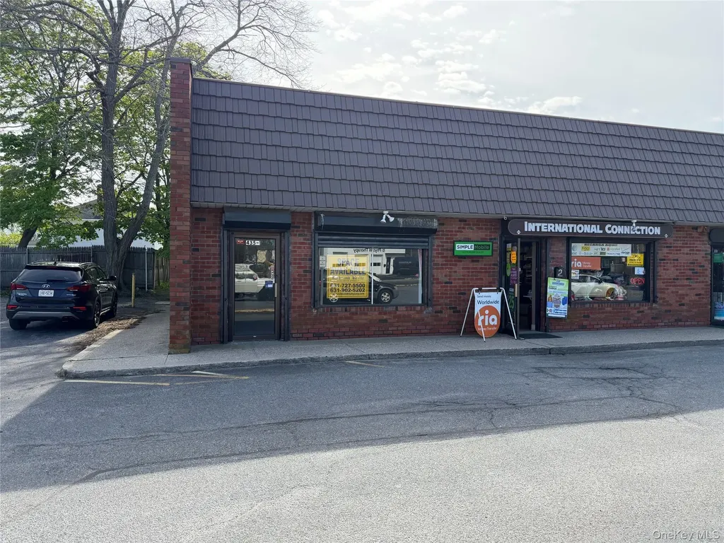 435 Osborn Avenue Riverhead NY 11901