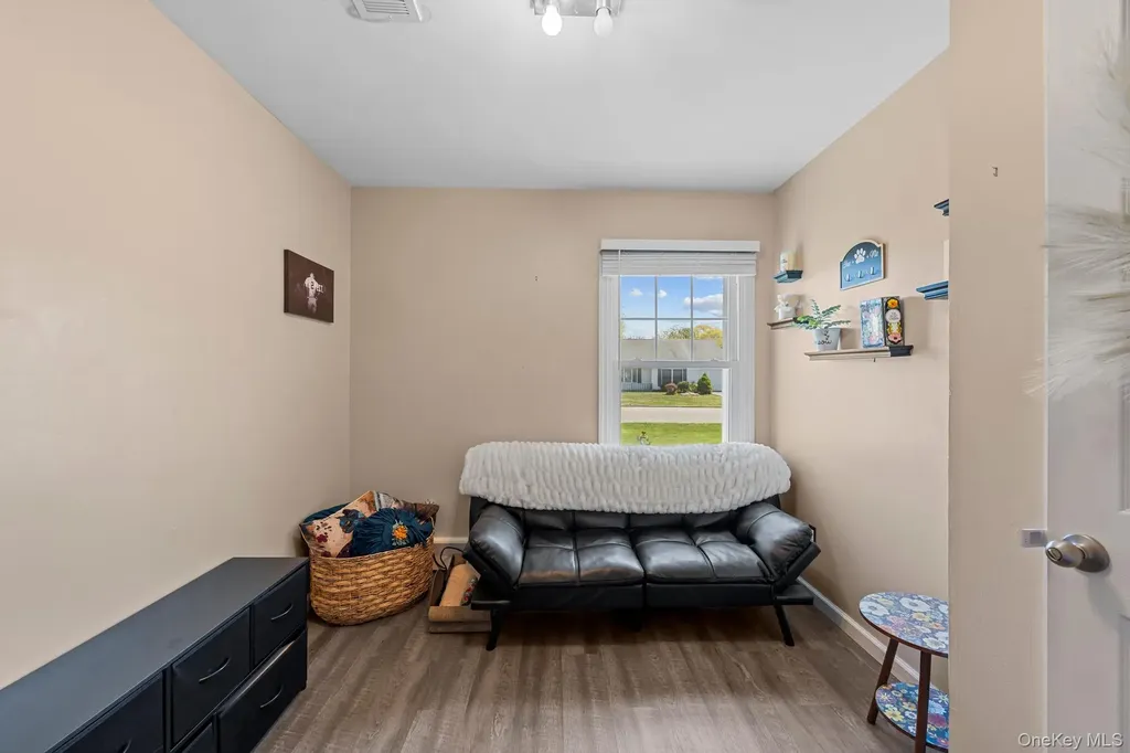 24 Gabon Lane Coram NY 11727