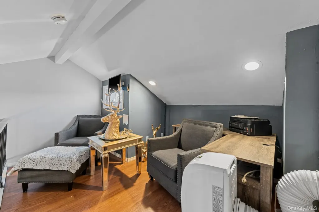 24 Gabon Lane Coram NY 11727