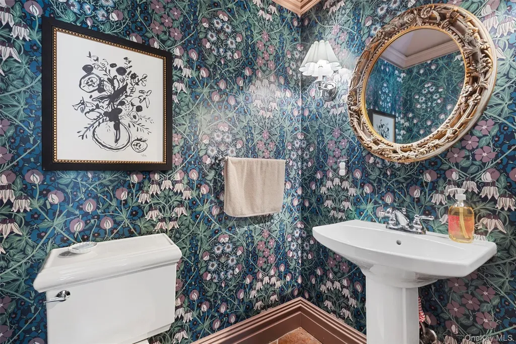 351 W Lake Boulevard Carmel NY 10541