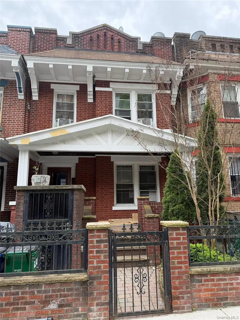 110 Sunnyside Avenue Brooklyn NY 11207