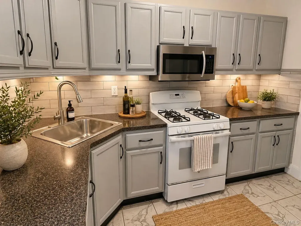 110 Sunnyside Avenue Brooklyn NY 11207