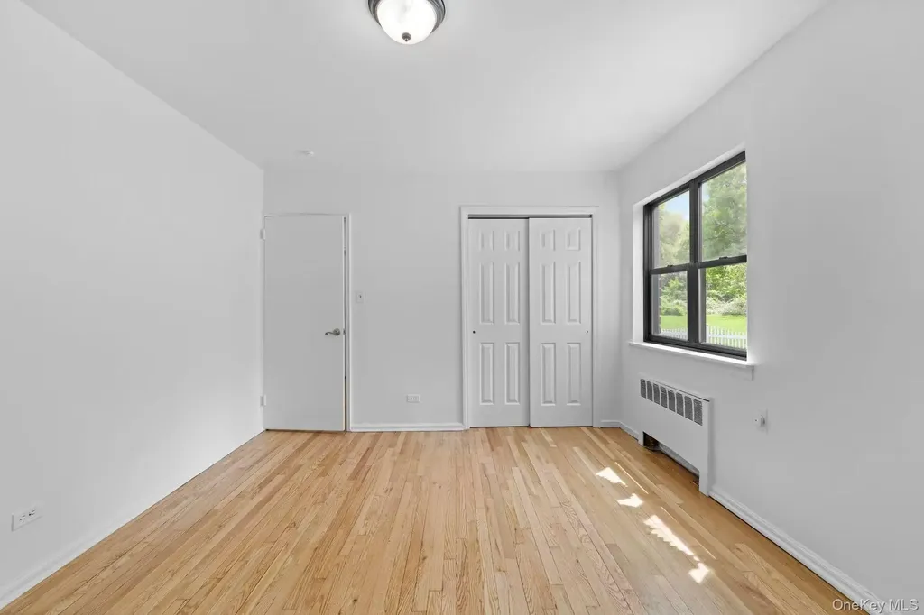 7632 Springfield Boulevard Oakland Gardens NY 11364