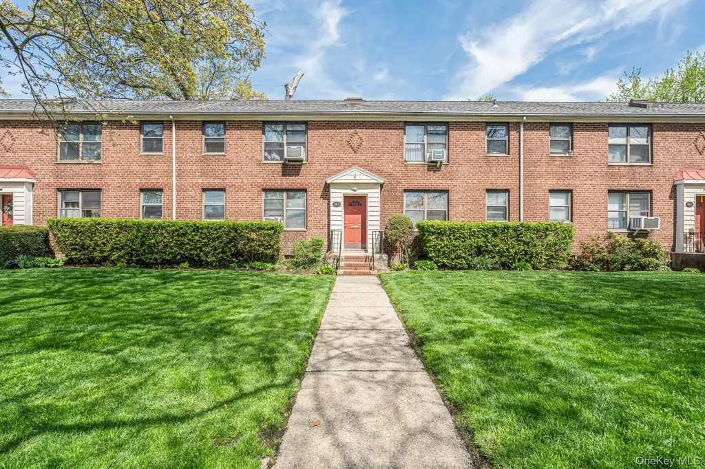 189-19 39th Avenue Flushing NY 11358