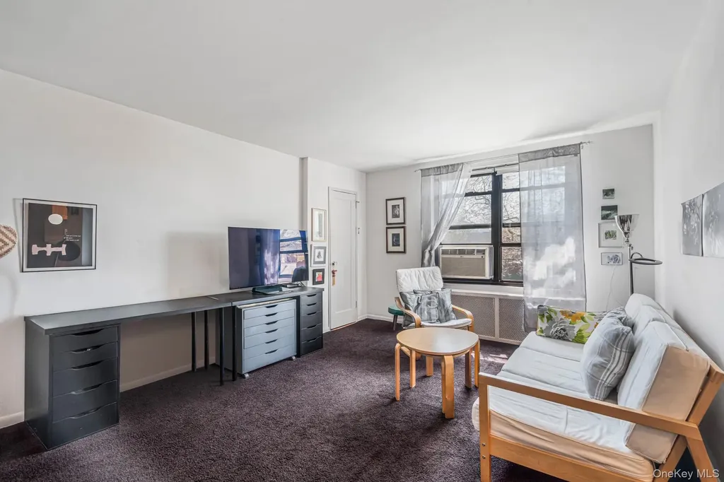 189-19 39th Avenue Flushing NY 11358