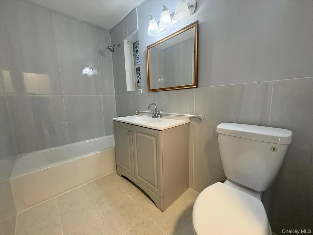 742 E 58th Street Brooklyn NY 11234