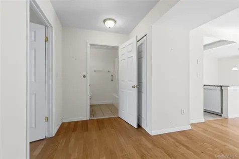 157 Carriage Court Yorktown Heights NY 10598