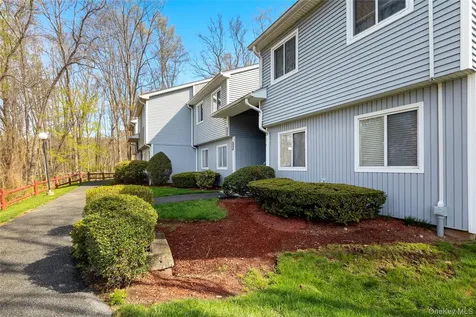157 Carriage Court Yorktown Heights NY 10598